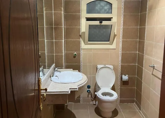 Apartment Four S